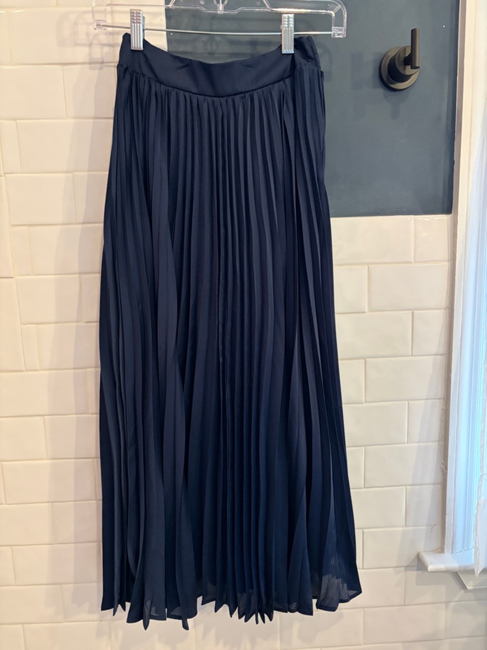 Pleated Long Women's Skirt - Navy